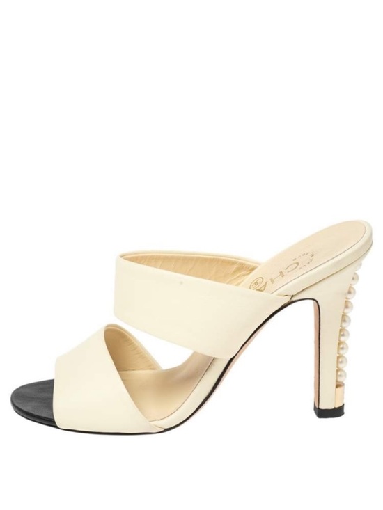 CHANEL Shoes - Chanel Cream Leather Pearl Embellished Heels Slide Sandals Size 41